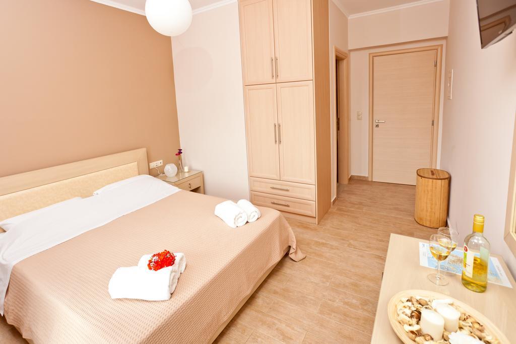 Calm View Aparthotel Vasiliki  Bilik gambar