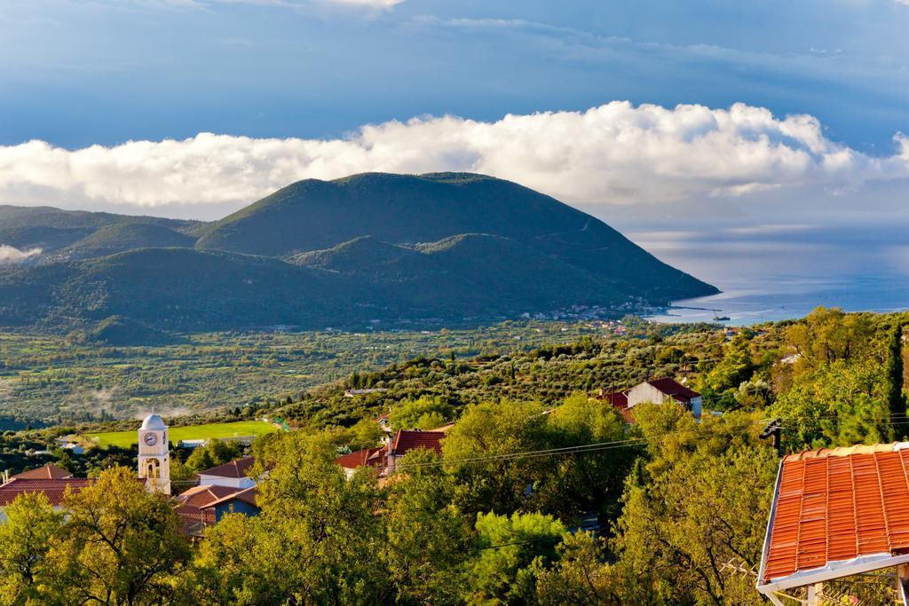 Calm View Aparthotel Vasiliki  Bilik gambar